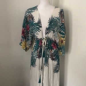 Aakaa Maxi Robe Tropical Print Kimono